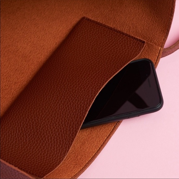 Vince Camuto Luck Brown & Black Leather Vegan Tote - Picture 2 of 8